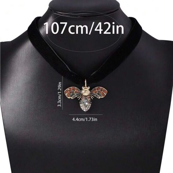 Gothic Black Velvet Bow Necklace with Bee Pendant, Jewel Accent adjustable - Picture 5 of 5
